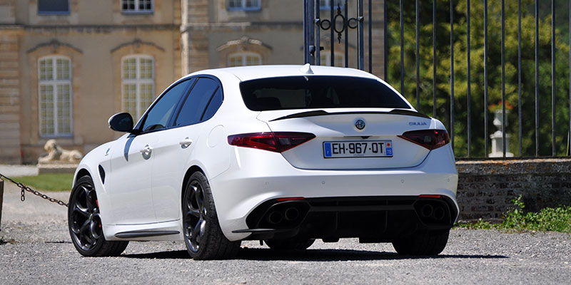alfa romeo giulia quadrifoglio 2017 arriere