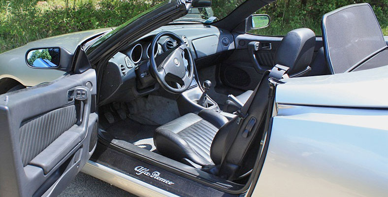 interieur alfa romeo spider 916