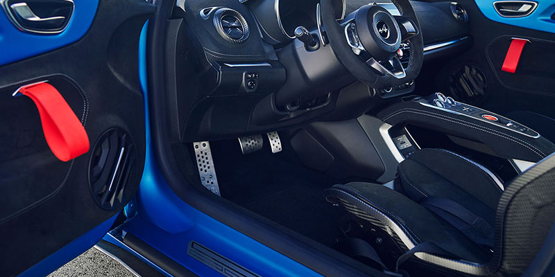 int&eacute;rieur alpine a110 r