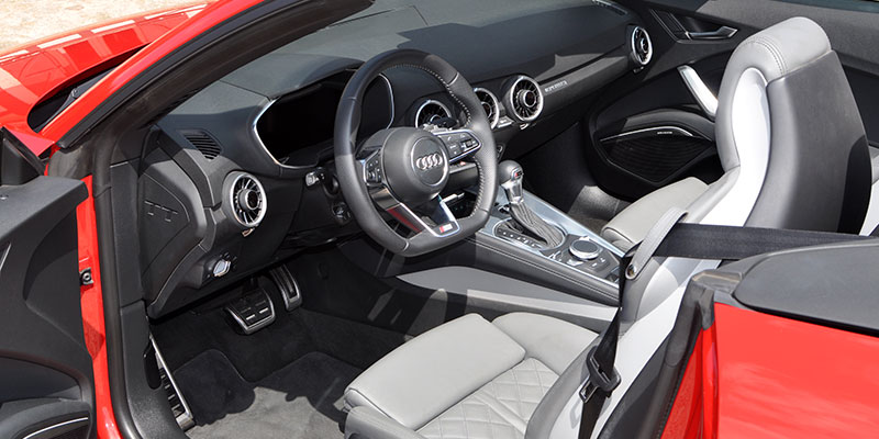 int&eacute;rieur audi tt fv/8s roadster