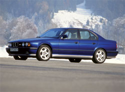 avant bmw m5 e34 3.8