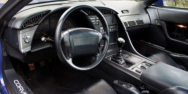 interieur corvette c4 zr1