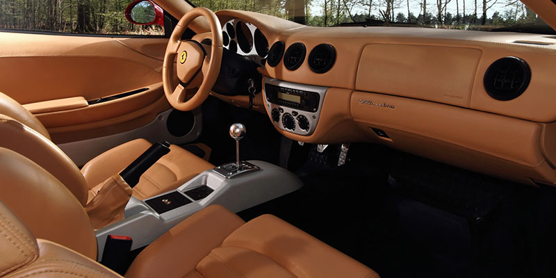 int&eacute;rieur ferrari 360 modena coup&eacute;
