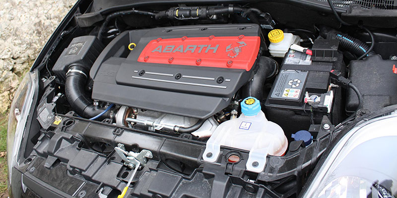 moteur punto abarth 1.4 turbo 180 ch