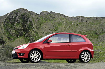 ford fiesta st 2.0 150 ch