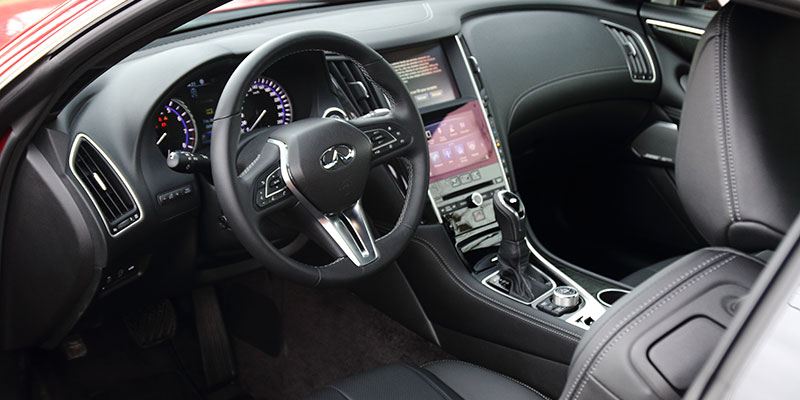 interieur infiniti q60 coupo&eacute;
