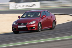 essai circuit lexus is f
