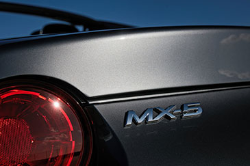 fiche technique performances mazda mx-5 rf 2017 2.0 160 ch  bva