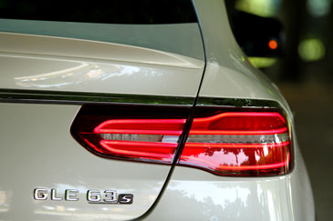 fiche technique mercedes amg gle coup&eacute; 63s v8 biturbo 4.0 585 ch