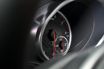 fiche technique performancves mercedes slc 43 amg