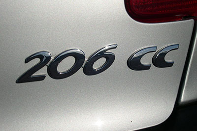 fiche technique performances peugeot 206 cc 2.0 16v 137 ch