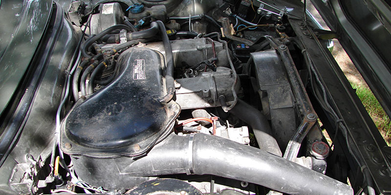 moteur v6 2.7 injection 144 chpeugeot 504 coup&eacute; v6 ti