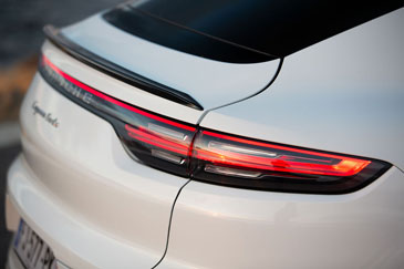 logo porsche cayenne coup&eacute; v8 4.0 turbo 2019