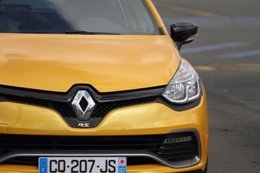 fiche technique renault clio 4 rs 200 edc