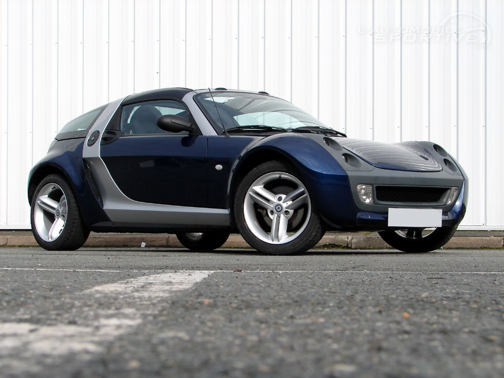 smart roadster coup&eacute;