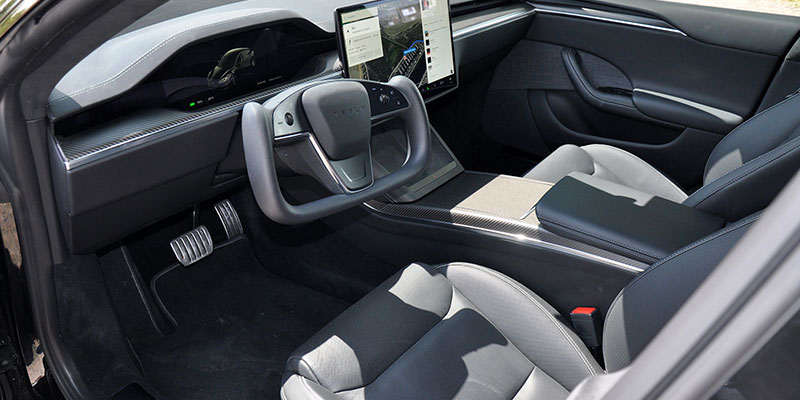 int&eacute;rieur tesla model s plaid
