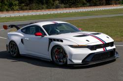 [S�rie limit�e] Ford Mustang GTD Spirit of America