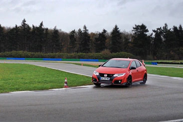 essai honda civic type r fk2 2015