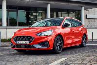 ford-focus-st-sw_01.jpg