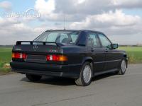 mercedes_190e_2.3-16_02.jpg