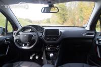 Photo peugeot_208_gt_line_05 peugeot_208_gt_line_05.jpg