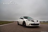 megane2rs_r26r_15.jpg
