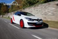 megane_trophy_r_02.jpg