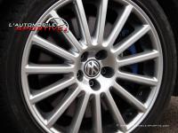 vw_golf4_r32_03.jpg