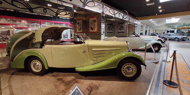 visite mus&eacute;&eacute;e aventure peugeot sochaux 30 glorieuses