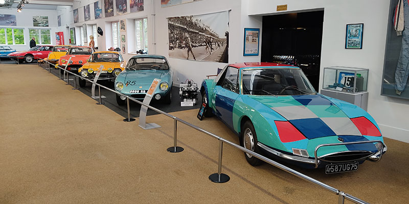 mus&eacute;e matra gallerie voitures de s&eacute;rie 530 et Djet