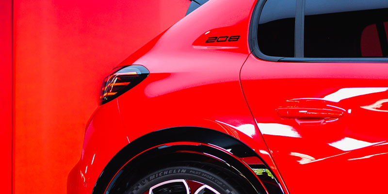 design peugeot e-208 gti électrique