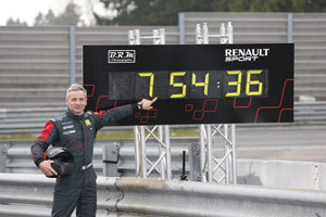 record traction megane rs 2014 laurent hurgon