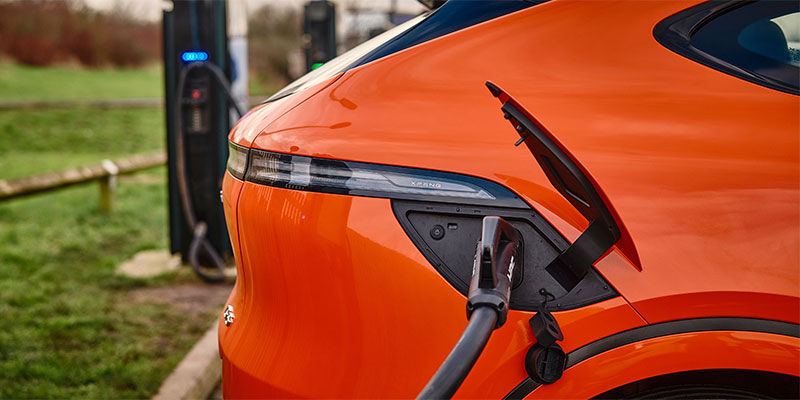 faire plein voiture electrique recharge